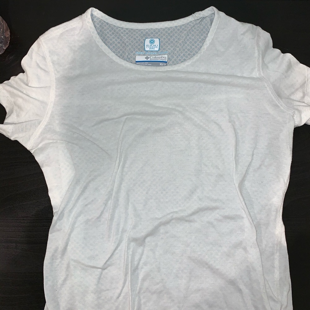 columbia white t-shirt